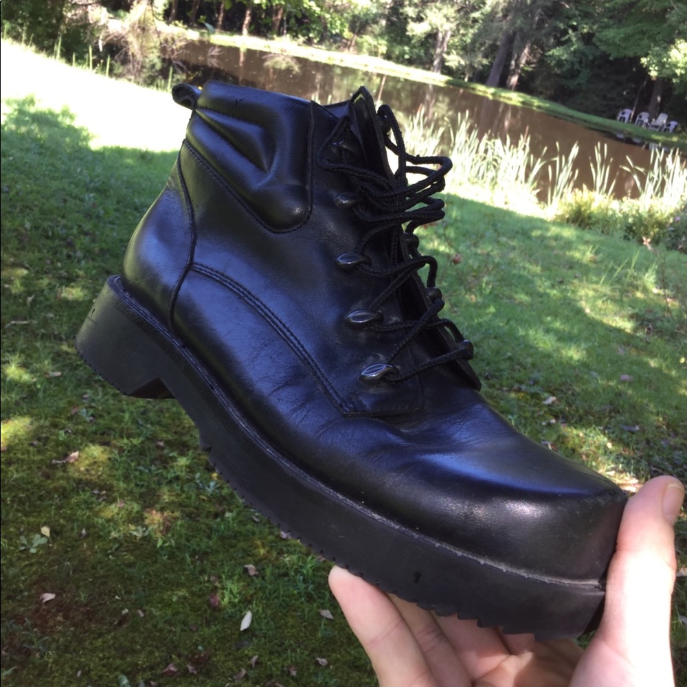 Womens hiking boots